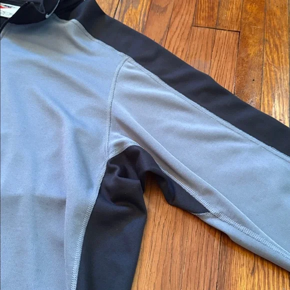 90’s Nike Vintage Long Sleeve Quarter Zip Pullover Shirt - Picture 8 of 10